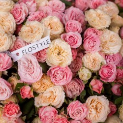 bol'shoj buket kustovyh roz 5